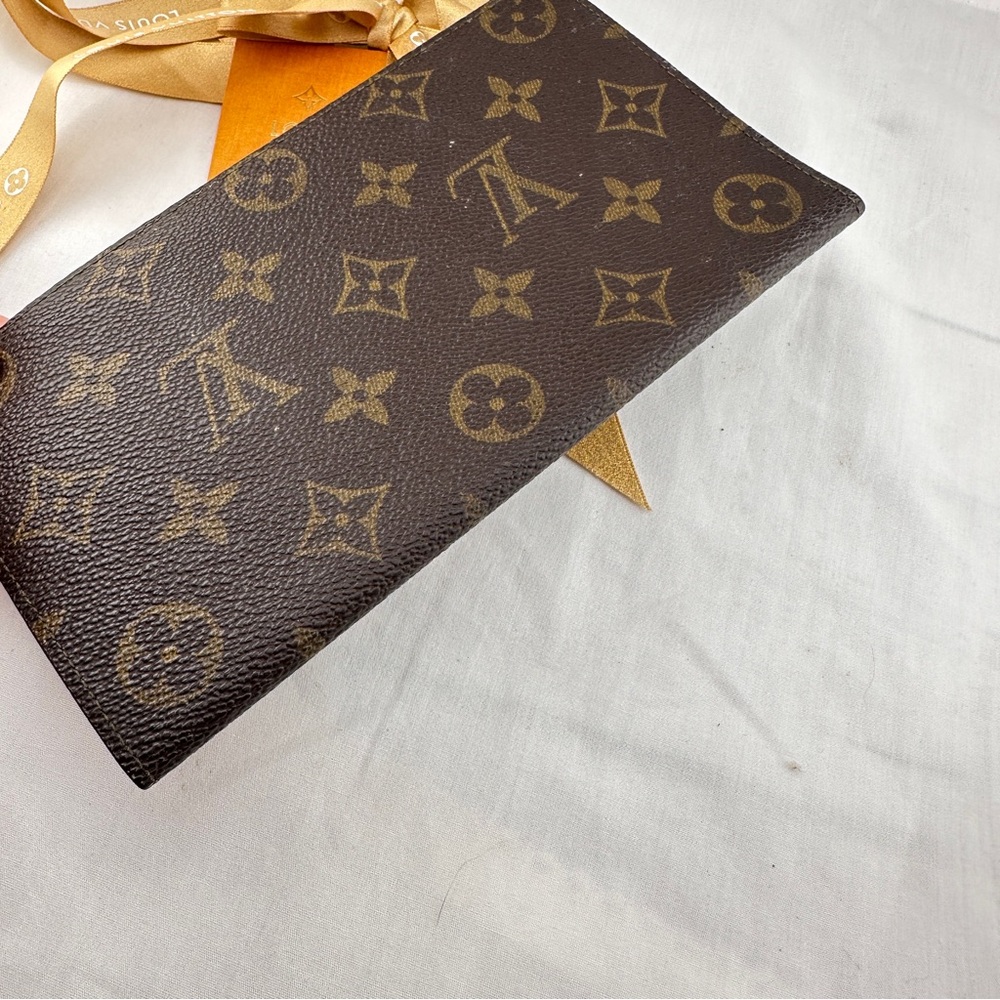 AUTHENTIC Louis Vuitton wallet. Good condition. - Picture 4 of 13